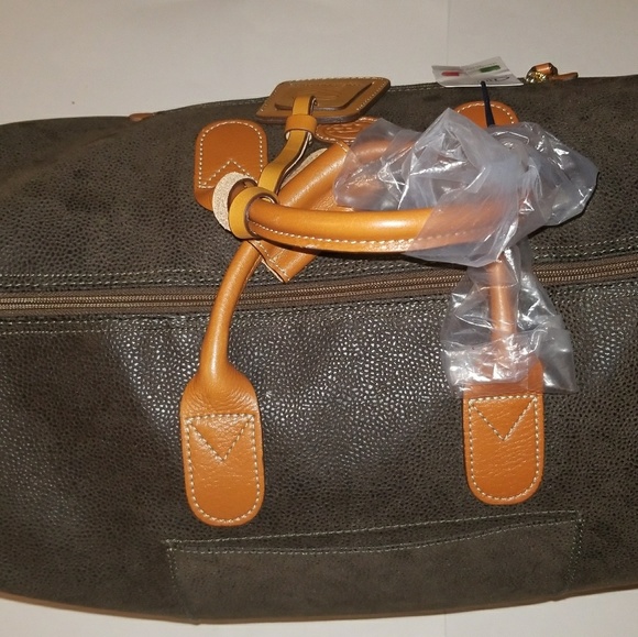 BRIC'S - Picture 3 of 8